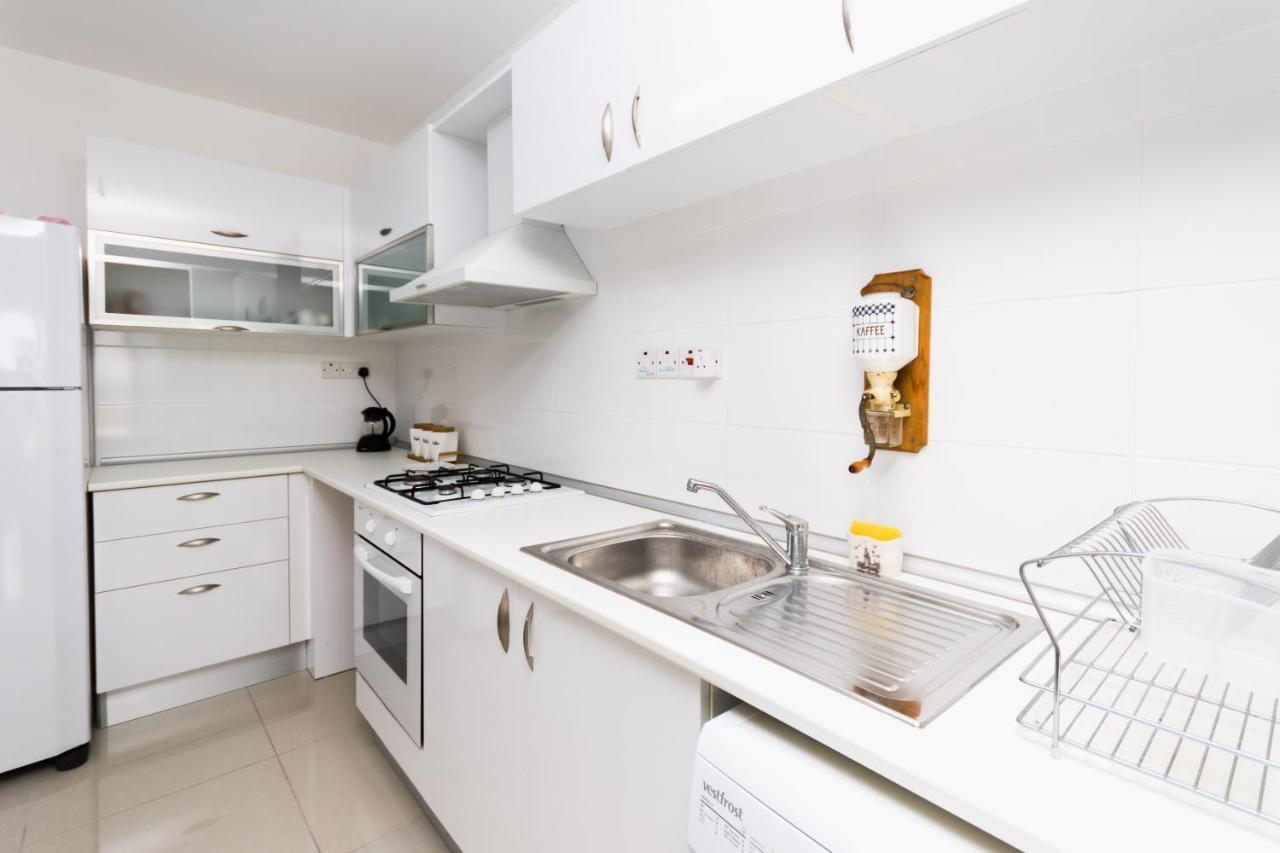 Spacious Three-Bedroom Apartment With Sea View A3 Kyrenia  Eksteriør billede